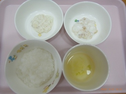 中期午前食H25年4月.jpg