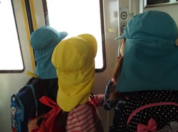 遠足電車.jpg