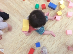 ブログ室内遊び2.jpg